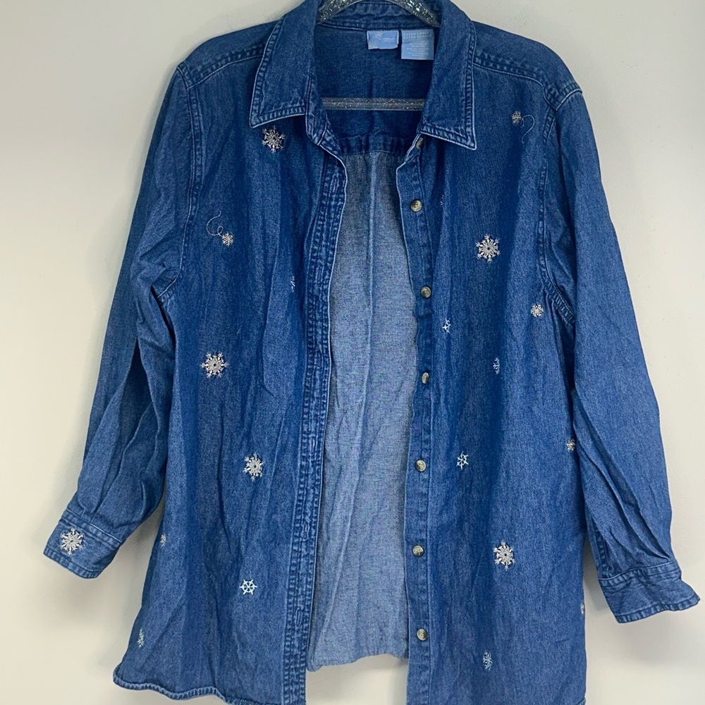 Holiday Editions Blue Denim Shirt Snowflake Embroidery size XL Christmas